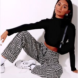 NWOT MOTEL Rocks Sakila High Waisted Trouser in Wavy Dogtooth Size XXS